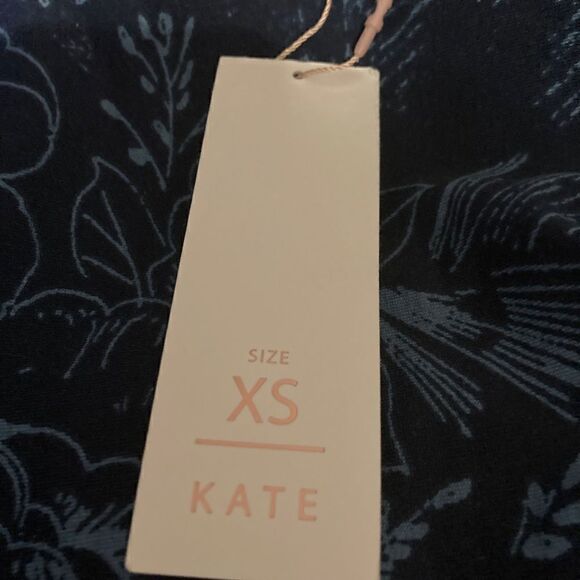 NWT LuLaRoe Cozy Collection Kate XS Top - Picture 7 of 8